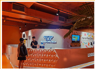 LOCKR luggage storage counter on B1 at EmSphere, Bangkok