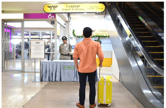 LOCKR luggage deposit point on the 6th floor of MBK Center